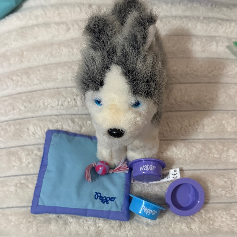 American Girl Pepper Plush Husky Dog Toy with Accessories - Gray and Blue